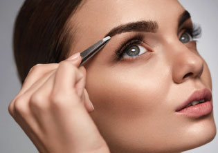 Оформление и окрашивание бровей (краской и хной)